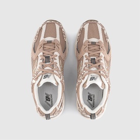 MR530 Trainers