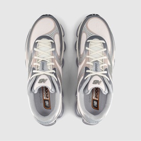 Abzorb 2000 Trainers