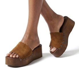 Conga Chunky Sandals