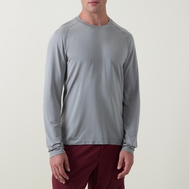 Metal Vent Tech Long-Sleeved T-Shirt