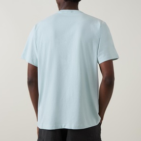 Essential Logo T-Shirt