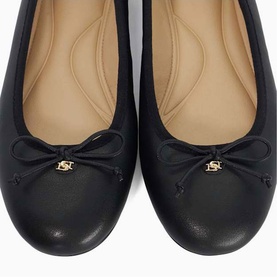 Helenne Leather Ballet Flats