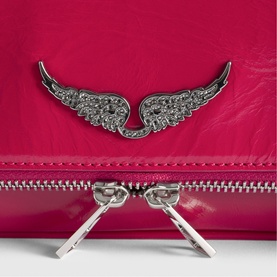 Rock Vintage Patent Clutch