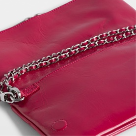 Rock Vintage Patent Clutch