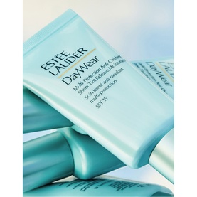 Summer Skin All Year Round DayWear Skincare Gift Set