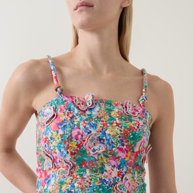 Peasant Floral Butterfly Appliqu&eacute; Cropped Top