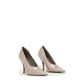 Vera Leather Courts
