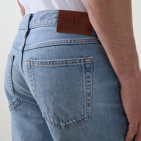 90S Straight-Leg Jeans