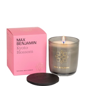 Luxury Scented Candle in Gift Box Kyoto Blossom