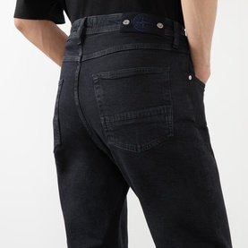 Slim-Leg Jeans