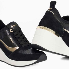 Elarah Wedge Trainers