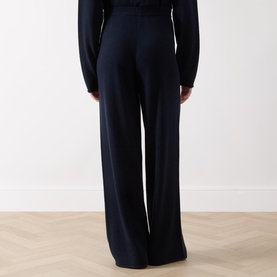 Everywear Mid-Rise Wide Leg Trousers