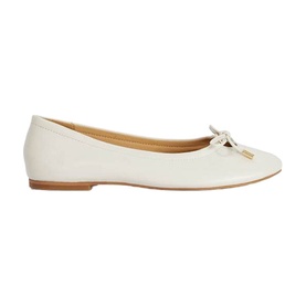 Hali Cut Out Ballet Flats
