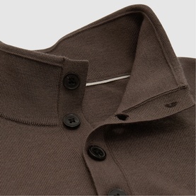 Reiss ridge brown knit polo shirt collar detail showing button placket and ribbed neckline construction
