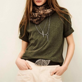 Vina Logo T-Shirt