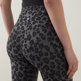 Align&trade; High-Rise Leggings 25"