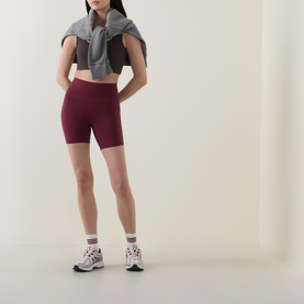 Align&trade; High-Rise Shorts 6"