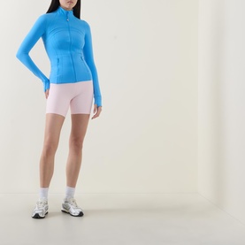 Align&trade; High-Rise Shorts 6"