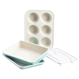 Four Piece Bakeware Set