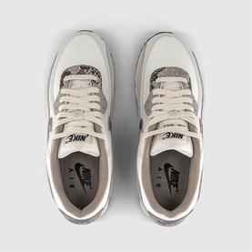 Air Max 90 Trainers