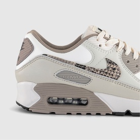 Air Max 90 Trainers