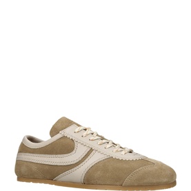 Dustin Trainers