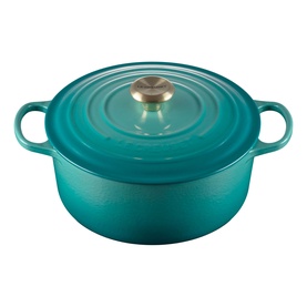 Signature Cast Iron Round Casserole 26cm