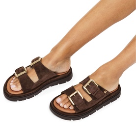 Pavilion Buckle Slides