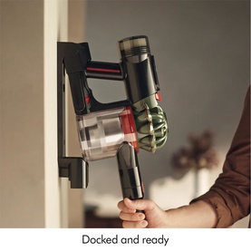 V8 Cyclone Cordless Stick Vacuum Cleaner