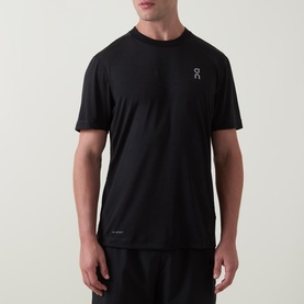 Train DryTec&trade; Logo T-Shirt