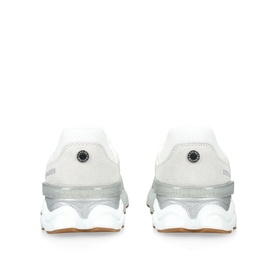 Skybox Slip-On Trainers