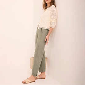 Washed Mid-Rise Barrel Leg Chinos