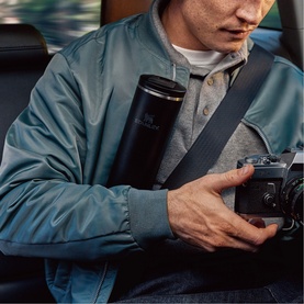 The Black 2.0 Transit Fliptop Mug 0.47L