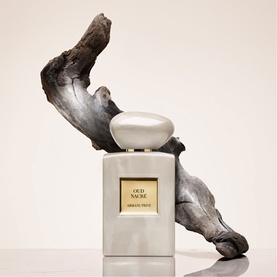 Oud Nacre Eau De Parfum