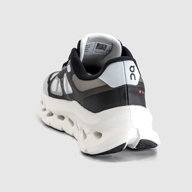 Cloudtilt Remix Trainers