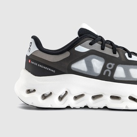 Cloudtilt Remix Trainers