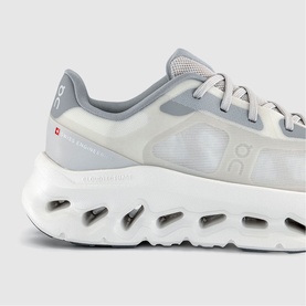 Cloudtilt Remix Trainers