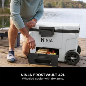 FrostVault 45QT/42L Wheeled Cooler with Dry Zone Cloud White