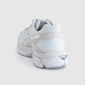 Gel-Cumulus 16 Trainers