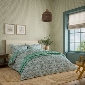 Little Chintz Throw Blue