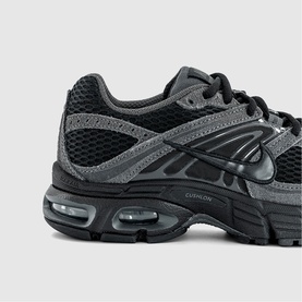 Nike Air Max Moto 2K