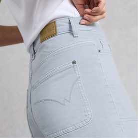 Tia Cropped Wide Leg Jeans