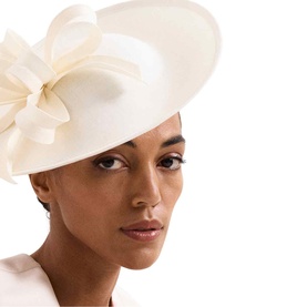 Shantung Twist Oval Fascinator