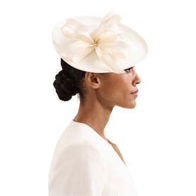 Shantung Twist Oval Fascinator