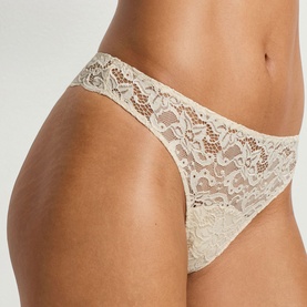 Moments Thong