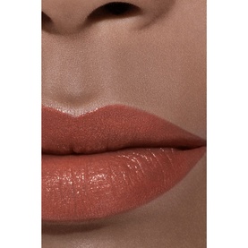 Longwear Satin Lipstick &ndash; Hydrating And Smoothing Lip Care