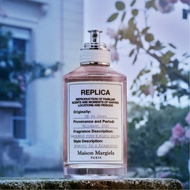 Replica Up at Dawn Eau De Toilette