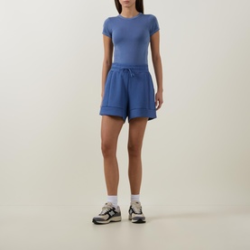 Atrium High-Rise Shorts 4.5"