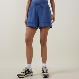 Atrium High-Rise Shorts 4.5"