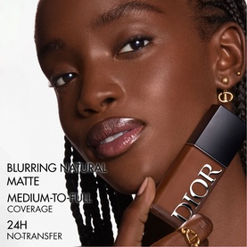 Skin Wear Foundation